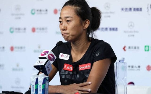 会場騒然！？チャイナOPで観客がライバル選手のファンを殴る蹴るの暴行！