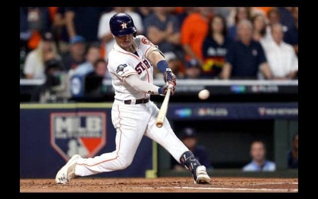 【MLB 地区S】アストロズ速攻！　初回にアルトゥーベの先制打など4連打4得点