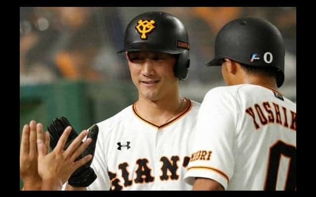 巨人小林が見せた“スラキャ”をファン絶賛　「これはイケメン誠司」