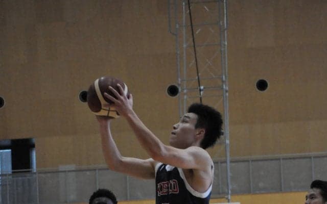 【バスケ（男子）】ボールへの執着見せるも勝利とはならず/リーグ戦第１２節vs明星大