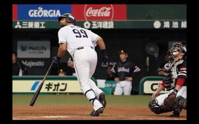 西武、メヒアの豪快一発で1点差「とにかくあきらめずに戦っていくだけ」