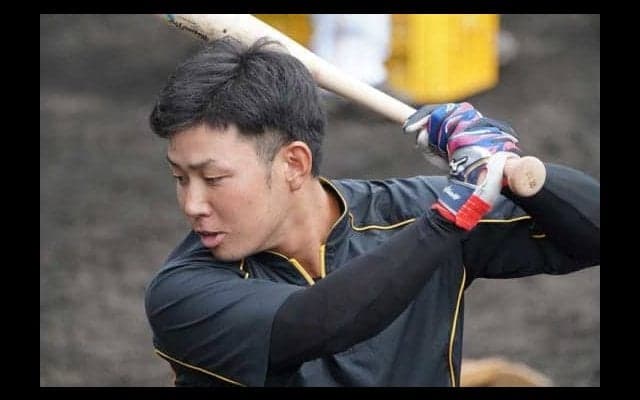 負ければCSファイナル敗退の阪神が先制に成功！　2回に糸原の左犠飛で1点を奪う
