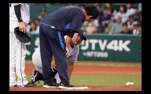 西武平良にアクシデント　鷹デスパのライナーが右足直撃、続投も安打と四球許して降板