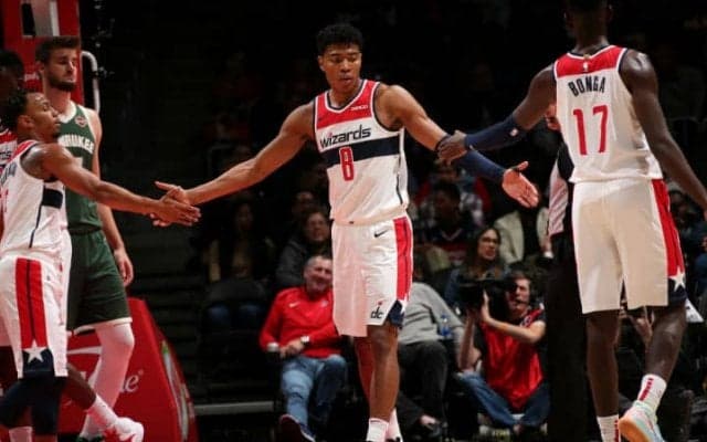 プレシーズン3試合目、八村塁は10得点12リバウンドのダブルダブルも課題も露呈