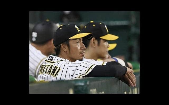 岡田彰布から鳥谷敬へエール。「チームを強くする無形の財産がある」