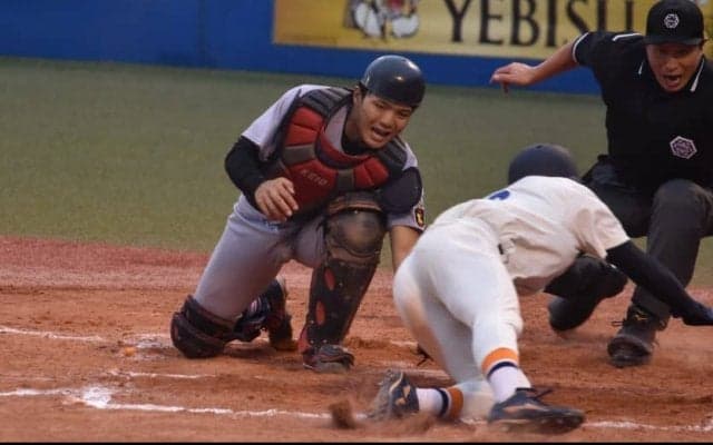 優勝を占う大一番に下山悠介が決勝打！ドラフト候補・郡司裕也も2打点の活躍で慶大が首位に【10/15 秋季東京六大学野球 2回戦 慶應義塾大学 vs法政大学】