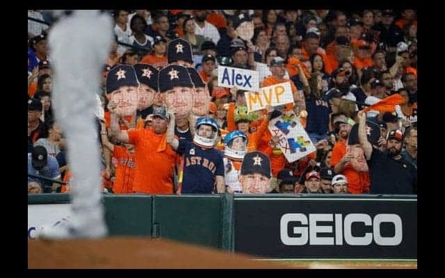 【MLB】ア軍ファンの治安判事が逮捕、ヤンキースファン叩き暴行罪に　リーグ優勝決定Sで口論