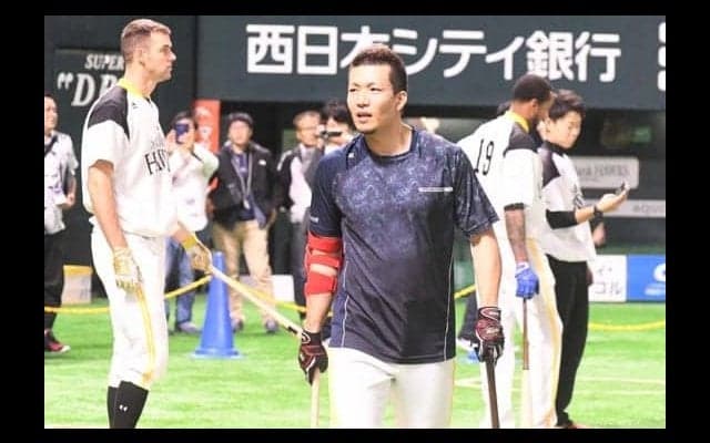 ホークス投手陣が打撃練習を敢行、千賀＆スアレスがスタンドに運ぶ
