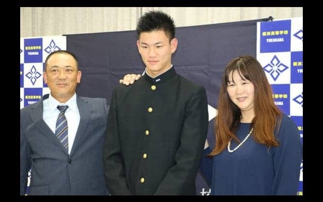 【ドラフト】阪神3位指名の横浜・及川「追い抜かしたい」“高校BIG4”で唯一ドラ1指名ならず