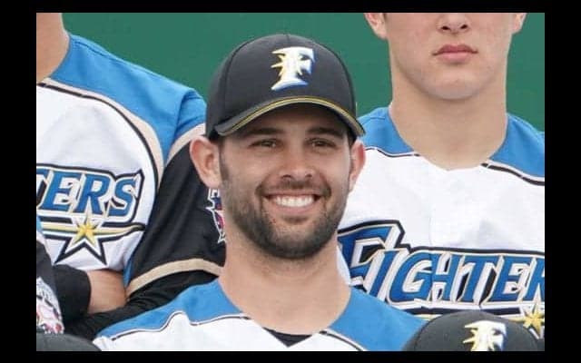 日本ハム、マルティネス、ロドリゲスと来季契約合意を発表