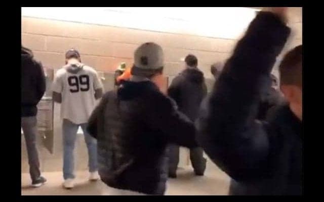 【MLB】トイレで敵ファンにビール浴びせる!?　ヤ軍ファンまた問題行為も…「みんなではない」