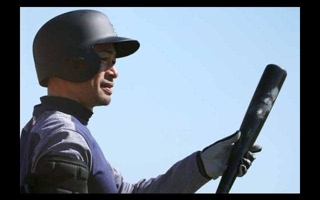 【MLB】イチロー氏の46歳誕生日、エイミーさんが貴重な自撮り2Sを添え祝福ツイート