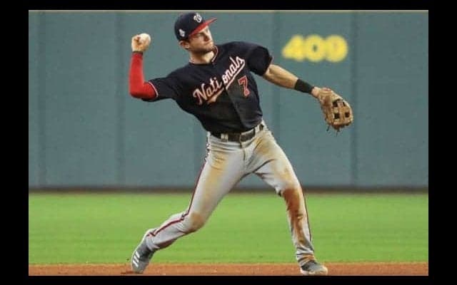 【MLB WS】時速178キロの強烈ゴロを難なく好捕　ナ軍遊撃手の守備をファン称賛「楽勝だね！」