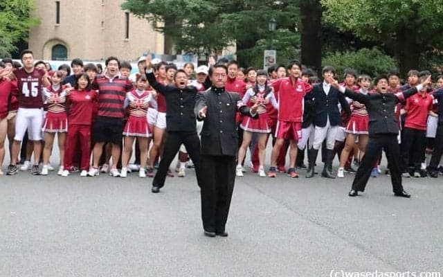 体育各部と共に創立記念日を盛り上げる