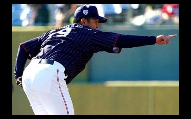 侍J山崎「帝京にやられました」　日ハム戦での後輩対決ラッシュに苦笑い