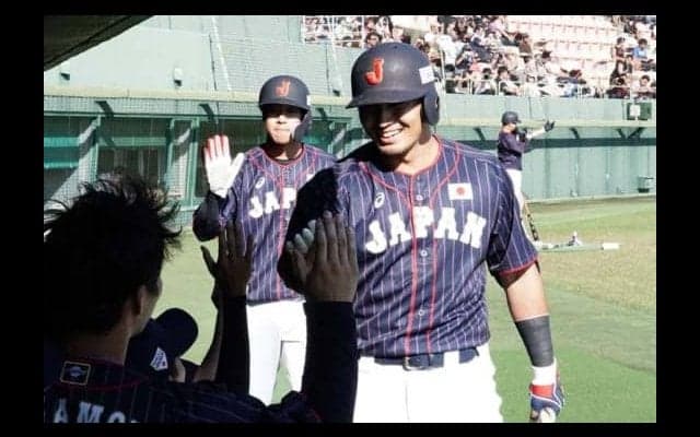 侍J鈴木、“輝星撃ち”4番弾「四球でも何でもいい」　稲葉監督は打順継続宣言