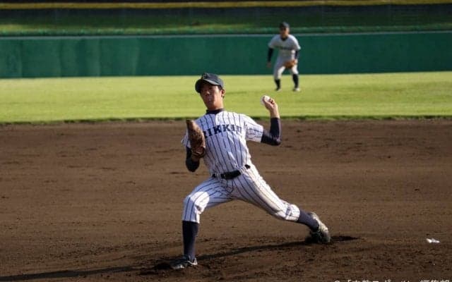 【軟式野球部】安藤激走打で追いつくも、延長で力尽きる