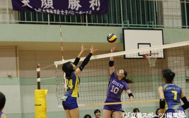 【女子バレーボール部】　笑顔で掴んだ勝利　入れ替え戦出場決定！