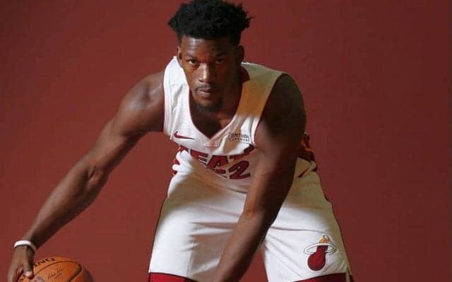 ヒートを牽引するジミー・バトラーは女児誕生で2試合を欠場、チームも祝福