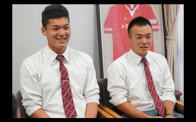 【高校野球】中日ドラ1の東邦・石川　「目標は三冠王」と…侍J同僚に誓った4年後の自分