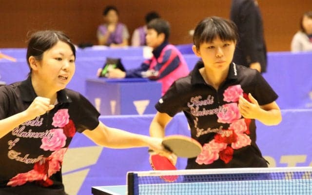 全国公3連覇双子ペア、初戦快勝＜卓球・全日学2019　女子ダブルス＞