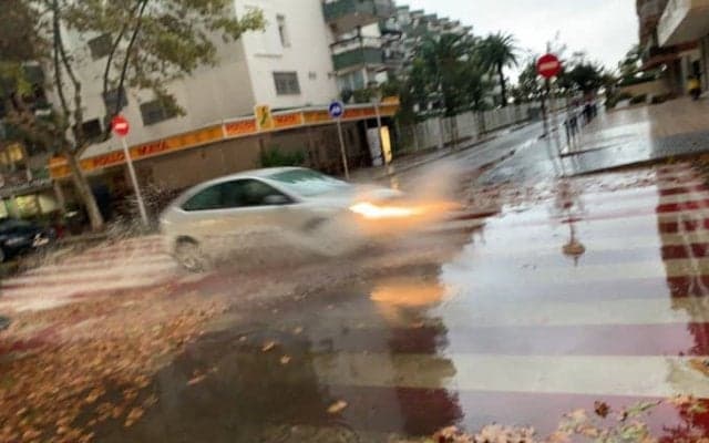 スペインでも大雨！ ニャオキ＆けいこのホゲホゲWRC＠スペイン日記その1