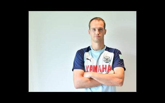 磐田GKカミンスキーの食卓には和食と餃子が並ぶ。「日本に来て正解」