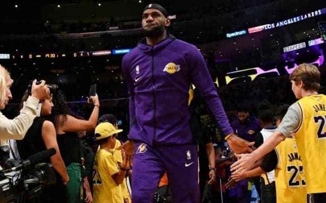 ロスの山火事で避難したレブロン・ジェームズ、翌日には消火活動の支援をスタート