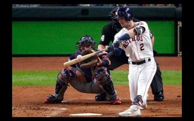 【MLB WS】アストロズ、2年ぶり世界一へ速攻逆転劇！　たった4球で同点＆ブレグマン勝ち越し弾