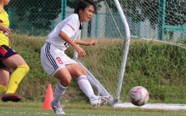 [女子サッカー]５バックで無失点　慶大にスコアレスドロー