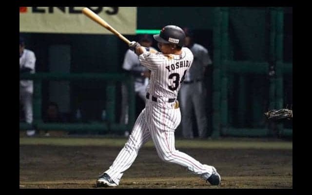 侍J打線、徐々に慣れるも…適時打のオリ吉田、動くボールに「対応しないと」
