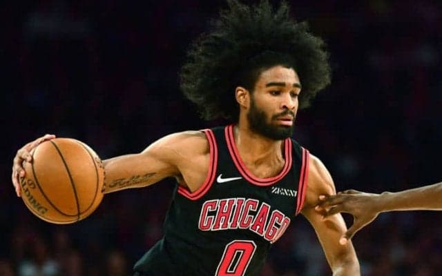 亡き父の願いを叶え、NBAで奮闘するブルズの新人コービー・ホワイト