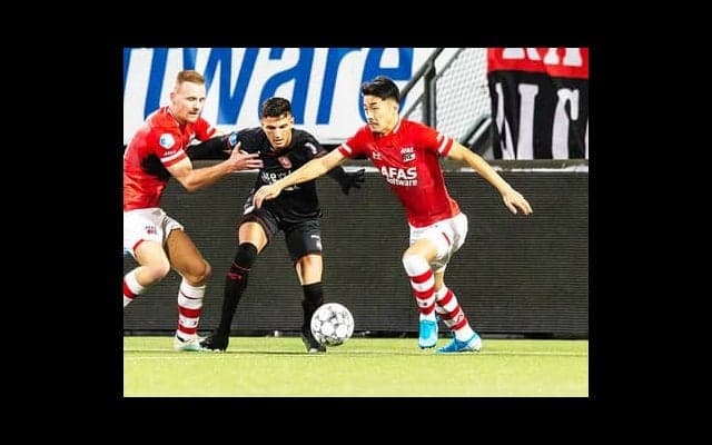 菅原由勢、ポゼッションも疑似カウンターも狙うAZで成長。「いい流れ」