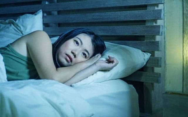 ネガティブな思考は止められない！？最善の対応策は「○○」すること