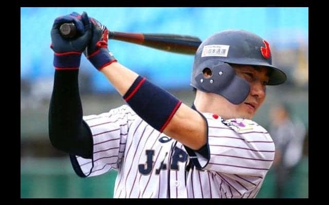 【プレミア12】侍ジャパン、追加招集の丸が初安打となる適時二塁打！　リードを5点に広げる