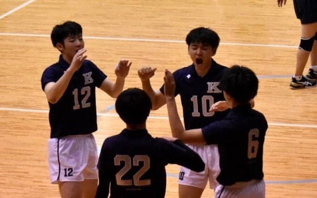 【バレーボール部男子】 ２戦連勝で予選リーグ突破