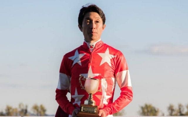 【デイリー杯2歳S】武豊「外へのスペースもなくて…」レッドベルジュールが最内強襲！