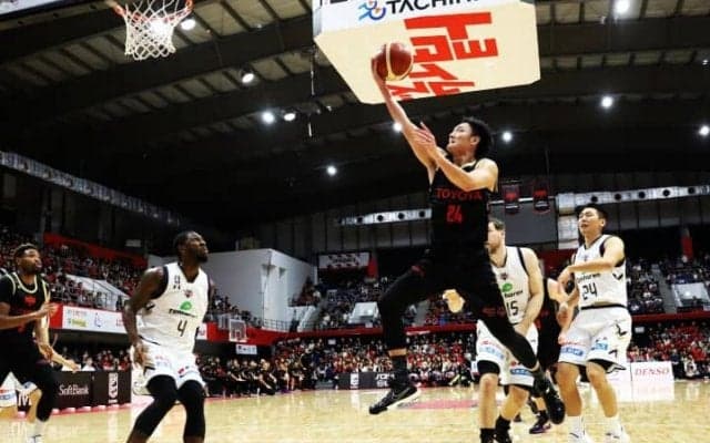 田中大貴が『ドミネイト』するアルバルク東京、危なげない試合運びで琉球に快勝