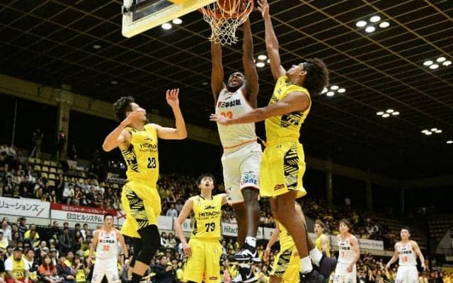 今村負傷の緊急事態をチーム一丸で乗り越えた新潟、延長戦を制しSR渋谷から金星