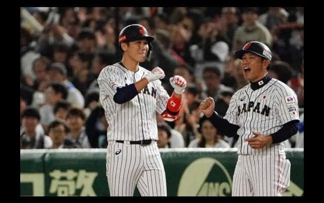 【プレミア12】侍ジャパン、“稲葉采配”的中でメキシコに勝利　2番坂本3安打、今永6回1失点