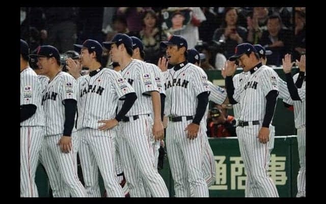 【プレミア12】侍ジャパン稲葉監督、打順組み替えが的中「守備を決めてから打順を決めた」