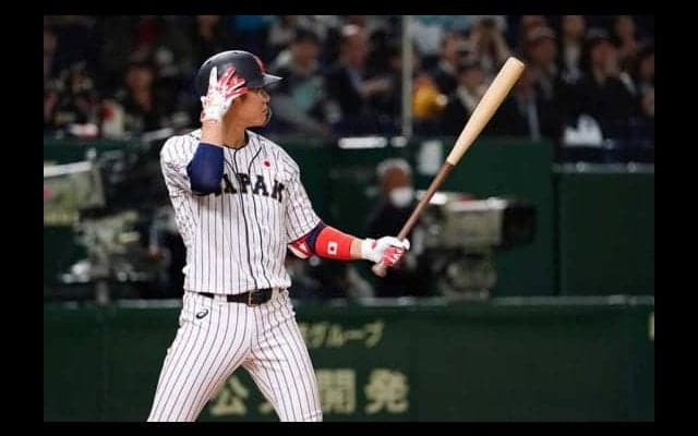 【プレミア12】侍J坂本の“復活”笑顔にファン大喜び「やっと笑った」「ずっと見たかった」