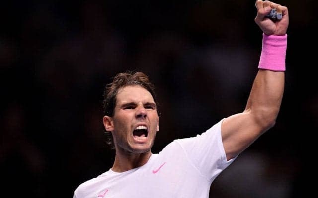 ナダルが見せた絶対に諦めない気持ち。第3セット1-5からの大逆転にメドベージェフも呆然