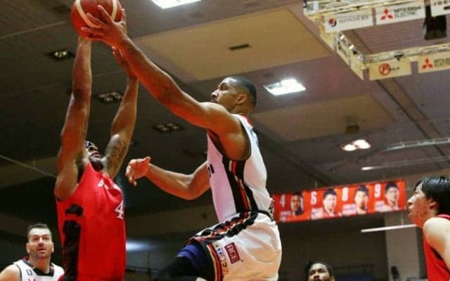 チーム一丸のハードワークで大阪エヴェッサが5連勝、シーズン10勝で西地区首位に