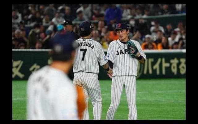 【プレミア12】韓国のチャレンジ成功から流れが急変…侍ジャパン山岡が2失点で1点差に