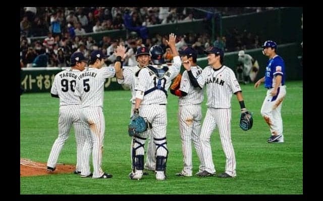【プレミア12】侍J、韓国との打撃戦制して4勝1敗でスーパーR首位　17日の韓国との決勝に弾み