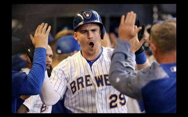 DeNA新助っ人オースティン、日本移籍がMLB復帰の足掛かりに!?　「近い将来…」