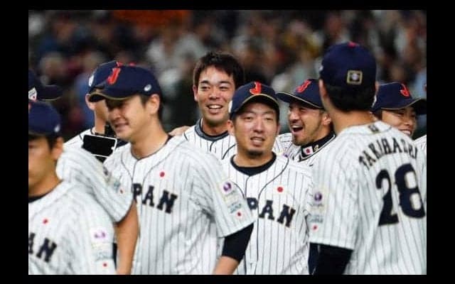 【プレミア12】WBSCが侍Jの「世界一の自撮り」公開　離脱の秋山や稲葉監督も最高の笑顔
