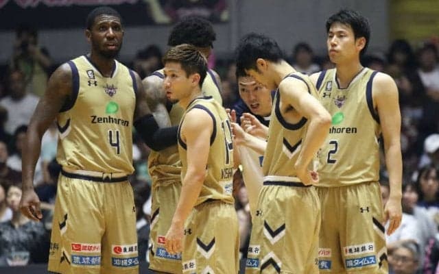 新外国籍フェルプスが加わった琉球ゴールデンキングス、滋賀を圧倒し81-45と大勝