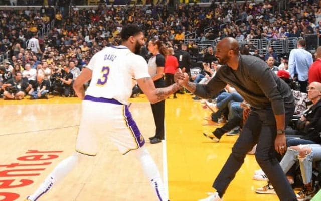 レイカーズが『コービー御前試合』で勝利、レブロンは「特別なこと」と感無量